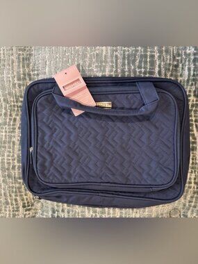 NISHEL | Hanging Toiletry Bag | Full Size Storage | NWOT